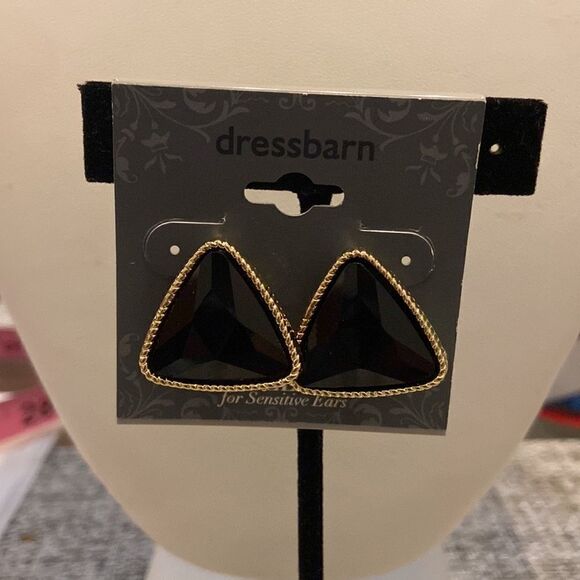DressBarn Earrings Triangle design border gold color inside black NWT - Picture 2 of 5